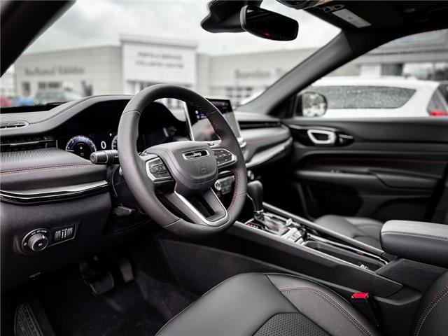 2026 Jeep Compass Trailhawk (Stk: 267556) in Hamilton - Image 3 of 8
