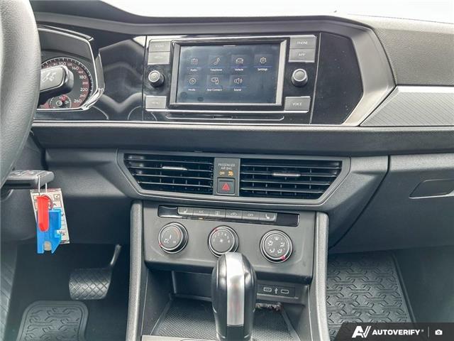 2021 Volkswagen Jetta Comfortline (Stk: ST-205A) in Calgary - Image 15 of 21