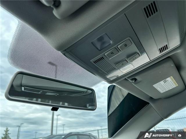 2021 Volkswagen Jetta Comfortline (Stk: ST-205A) in Calgary - Image 17 of 21