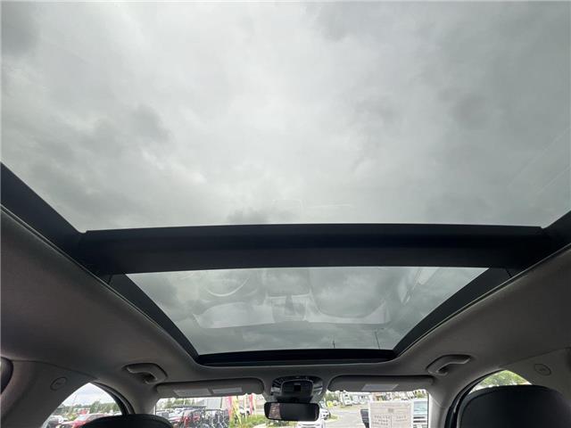 2021 Hyundai Santa Fe Preferred w/Trend Package (Stk: 25511) in Sudbury - Image 21 of 25