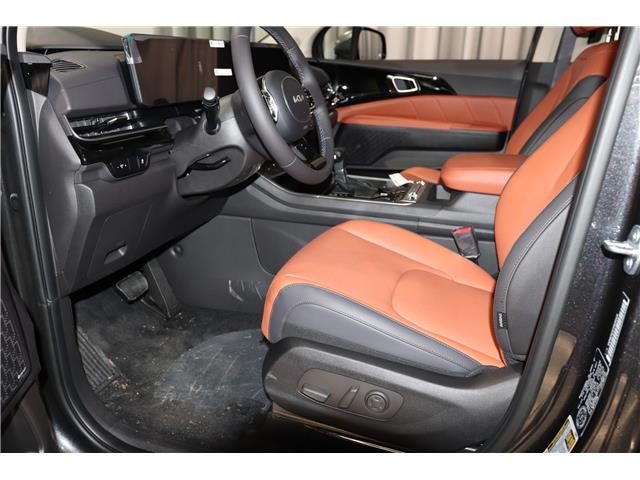 2026 Kia Carnival SX (Stk: 27283) in Edmonton - Image 12 of 35