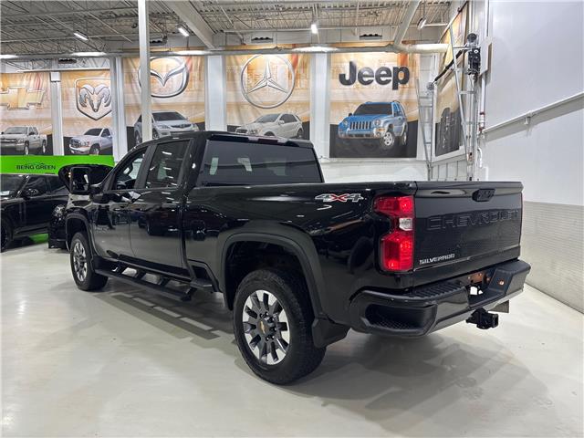 2022 Chevrolet Silverado 2500HD Custom in Saint-Eustache - Image 2 of 17