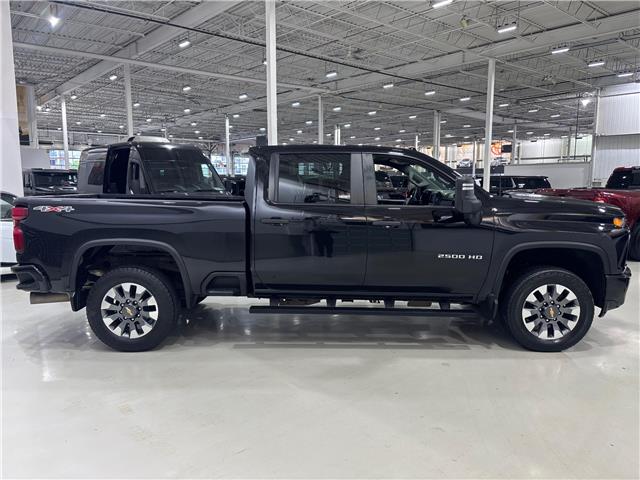 2022 Chevrolet Silverado 2500HD Custom in Saint-Eustache - Image 5 of 17