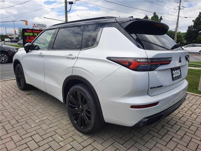 2026 Mitsubishi Outlander GT NOIR (Stk: M908) in Cornwall - Image 3 of 5