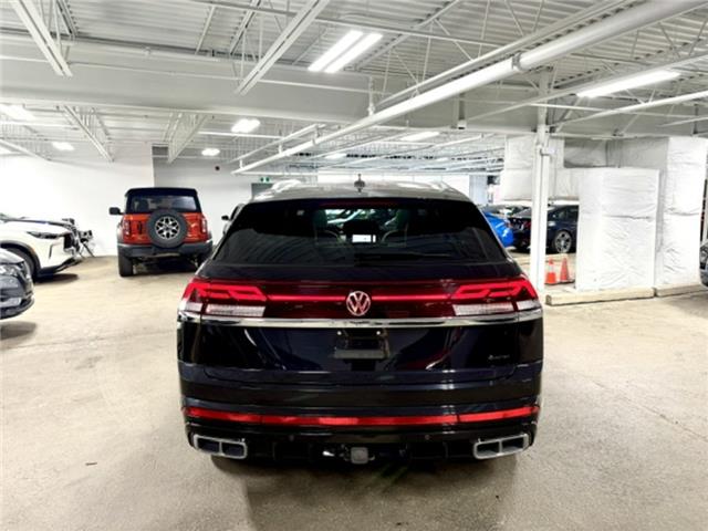 2025 Volkswagen Atlas Cross Sport 2.0 TSI Execline (Stk: HPU0454) in Toronto - Image 7 of 28