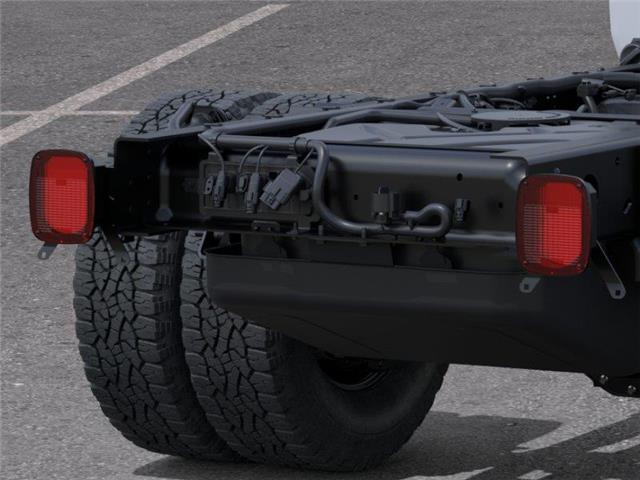2026 GMC Sierra 3500HD Chassis Pro (Stk: TF326120) in Calgary - Image 11 of 24 2026 GMC Sierra 3500HD Chassis Pro (Stk: TF326120) in Calgary - Image 11 of 24