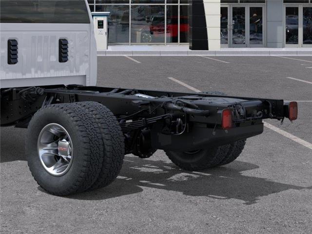 2026 GMC Sierra 3500HD Chassis Pro (Stk: TF326120) in Calgary - Image 14 of 24 2026 GMC Sierra 3500HD Chassis Pro (Stk: TF326120) in Calgary - Image 14 of 24