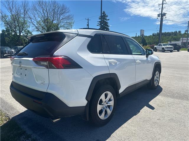 2020 Toyota RAV4 LE (Stk: 47884) in Owen Sound - Image 5 of 11
