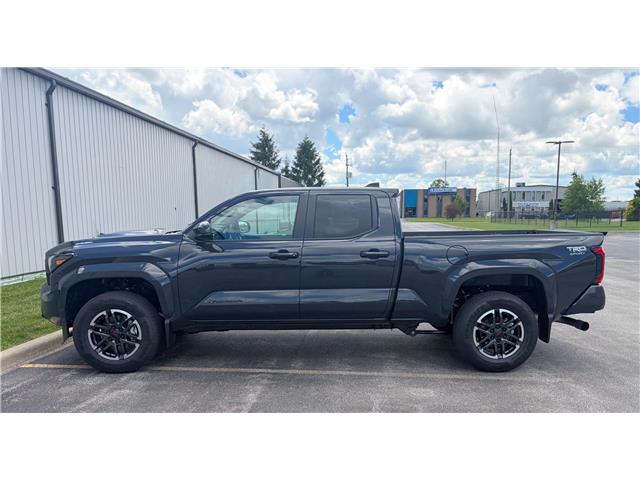 2026 Toyota Tacoma Base (Stk: 3826) in Sarnia - Image 3 of 5