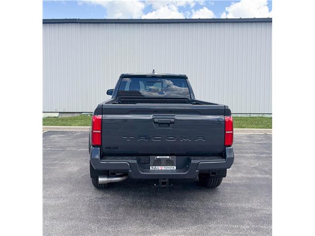 2026 Toyota Tacoma Base (Stk: 3826) in Sarnia - Image 5 of 5