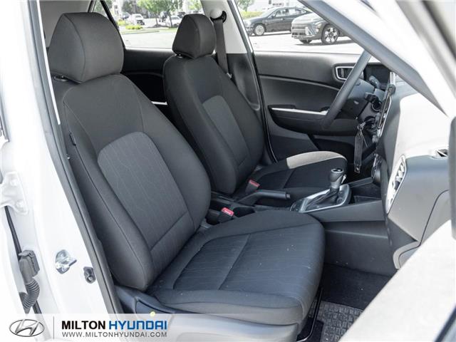2025 Hyundai Venue Essential w/Two-Tone (Stk: 352103A) in Milton - Image 18 of 22