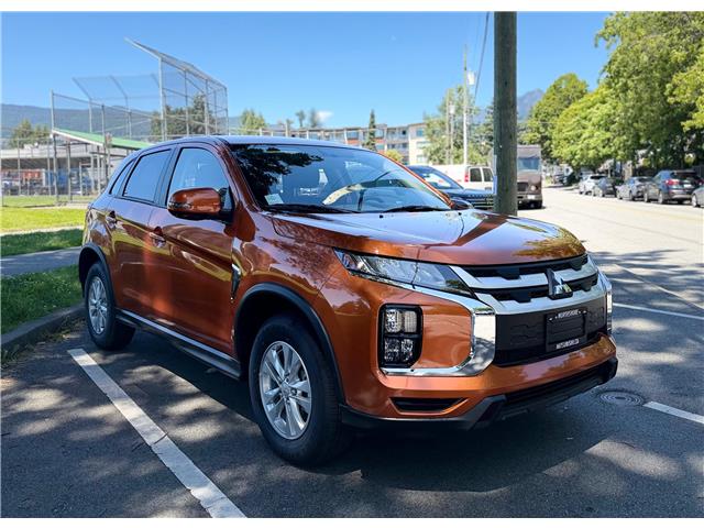 2026 Mitsubishi RVR SE (Stk: 603886) in North Vancouver - Image 2 of 19