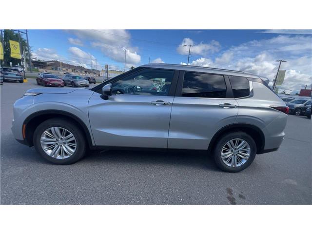 2024 Mitsubishi Outlander SE (Stk: 25582) in Sudbury - Image 9 of 26