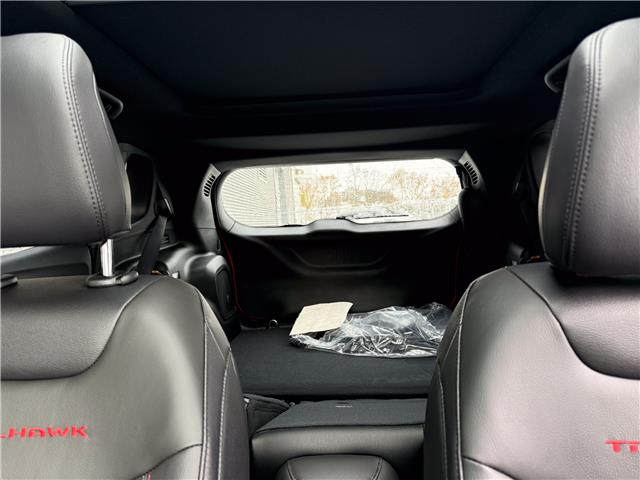 2026 Jeep Compass Trailhawk (Stk: 26060D) in London - Image 15 of 27