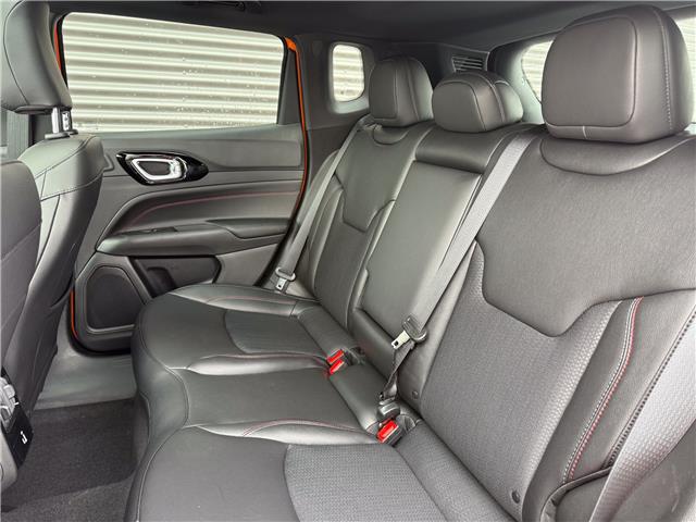 2026 Jeep Compass Trailhawk (Stk: 26060D) in London - Image 12 of 27