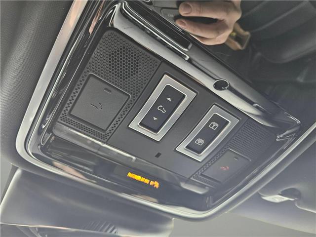 2020 Land Rover Range Rover Velar P250 S (Stk: T4325) in Richmond - Image 16 of 23