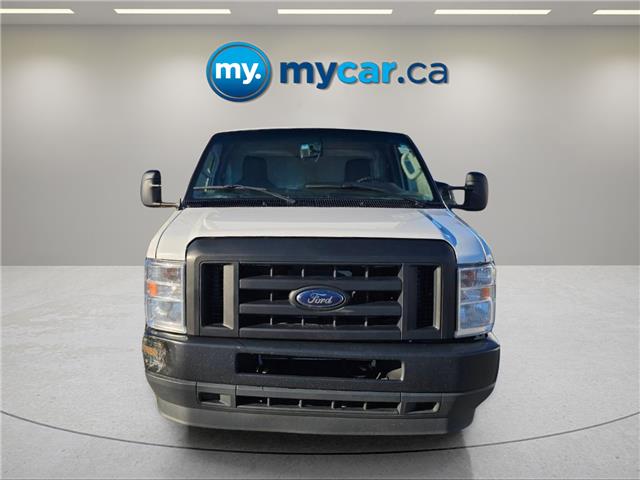 2023 Ford E-450 Cutaway Base (Stk: T4041) in Richmond - Image 2 of 15