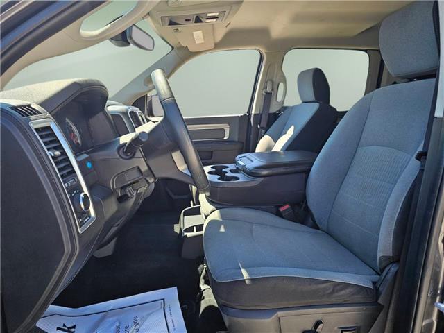 2023 RAM 1500 Classic SLT (Stk: T4382) in Richmond - Image 8 of 16