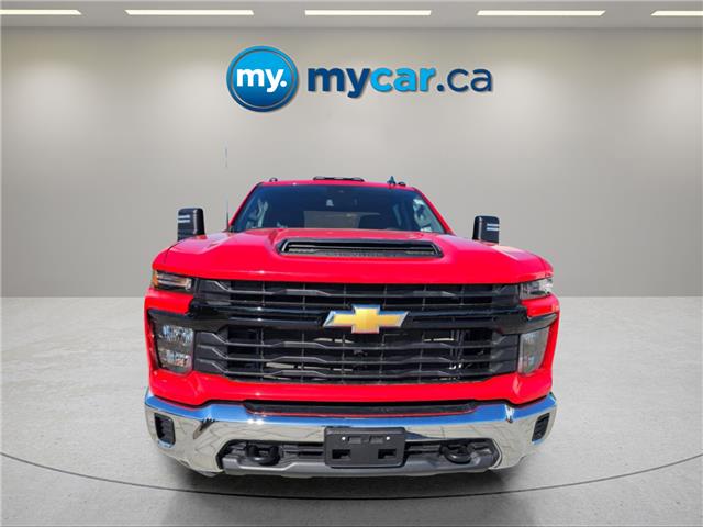 2025 Chevrolet Silverado 2500HD Work Truck (Stk: T4390) in Richmond - Image 2 of 21