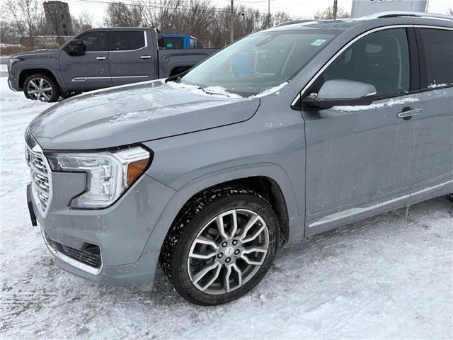 2024 GMC Terrain Denali (Stk: T4028) in Richmond - Image 8 of 17