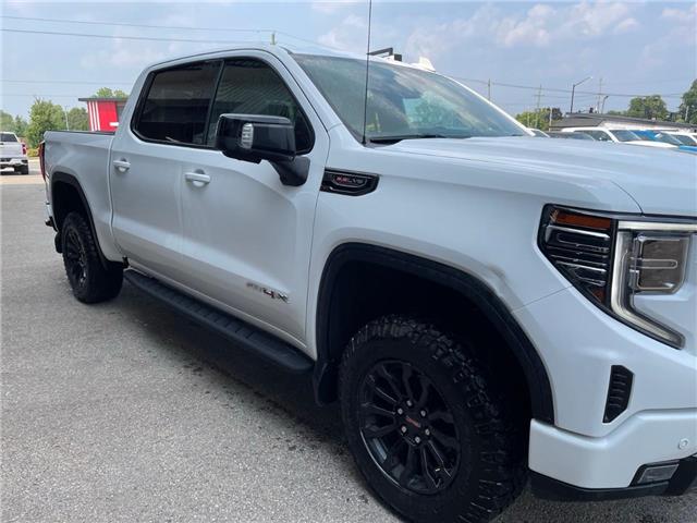 2022 GMC Sierra 1500 AT4X (Stk: T3923) in Richmond - Image 4 of 18