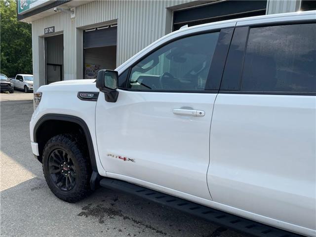 2022 GMC Sierra 1500 AT4X (Stk: T3923) in Richmond - Image 9 of 18