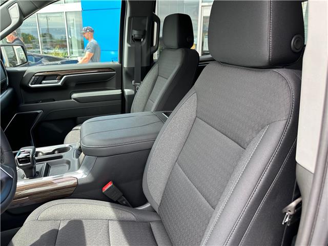 2026 Chevrolet Silverado 1500 RST (Stk: 1208143) in Newmarket - Image 11 of 17