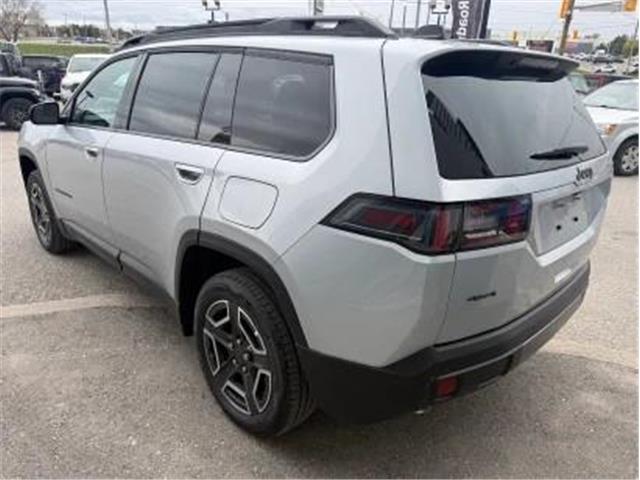 2026 Jeep Cherokee Laredo/Limited (Stk: J23365) in Newmarket - Image 6 of 11