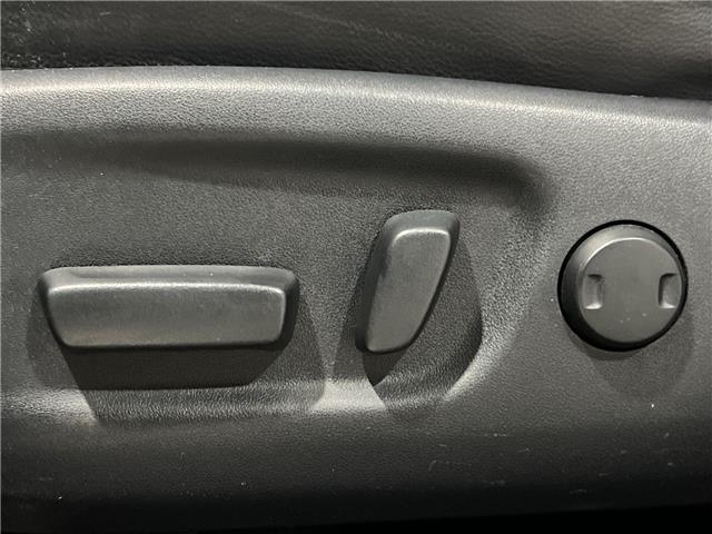 2017 Toyota RAV4 Hybrid  (Stk: 14112633AA) in Markham - Image 12 of 29