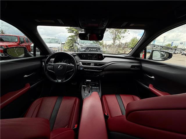 2020 Lexus UX 250h Base (Stk: 260412B) in Calgary - Image 8 of 16