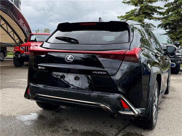 2020 Lexus UX 250h Base (Stk: 260412B) in Calgary - Image 3 of 16