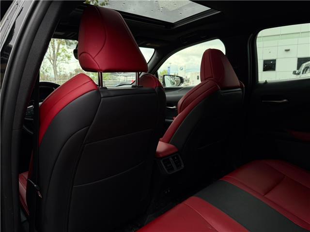 2020 Lexus UX 250h Base (Stk: 260412B) in Calgary - Image 15 of 16