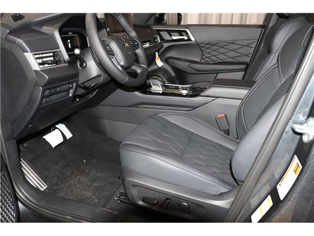 2026 Mitsubishi Outlander GT NOIR (Stk: T26764) in Edmonton - Image 11 of 34
