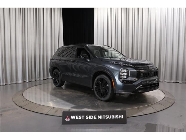 2026 Mitsubishi Outlander GT NOIR (Stk: T26764) in Edmonton - Image 1 of 34