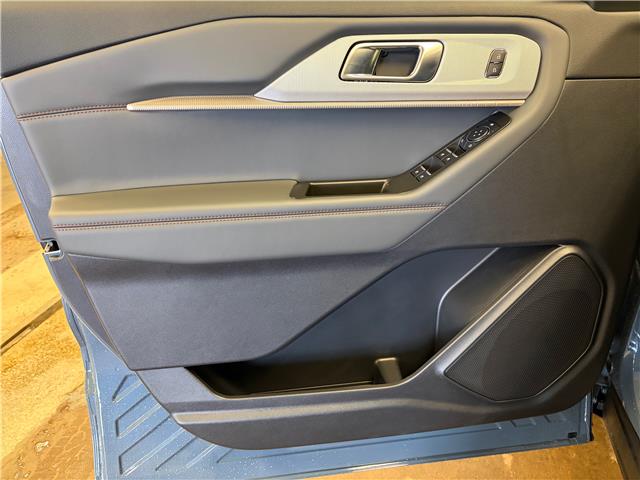 2026 Ford Explorer Active (Stk: 26EX23) in St.Paul - Image 3 of 10