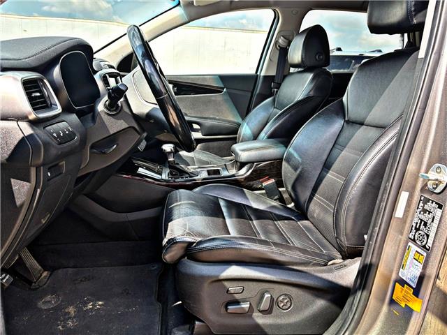 2019 Kia Sorento 3.3L EX+ in Saskatoon - Image 7 of 11