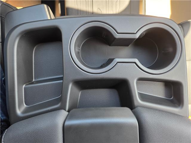 2026 GMC Sierra 3500HD SLT (Stk: 10412) in Vermilion - Image 15 of 23