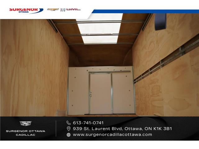 2025 GMC Savana Cutaway Work Van (Stk: R27965) in Ottawa - Image 18 of 19