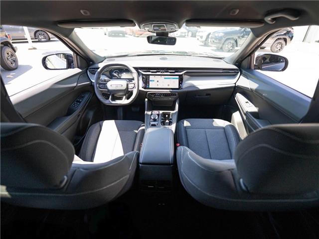 2026 Jeep Cherokee Laredo/Limited (Stk: T273500) in Surrey - Image 9 of 22
