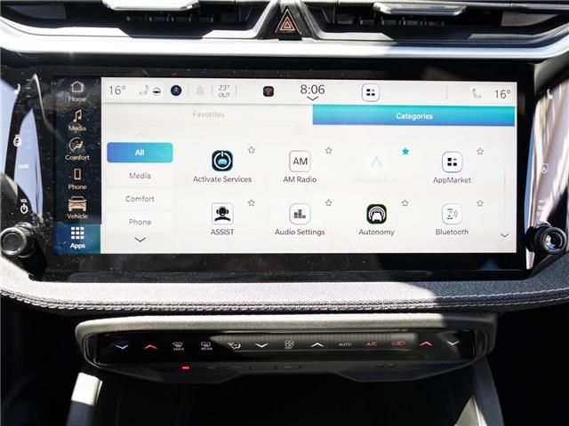 2026 Jeep Cherokee Laredo/Limited (Stk: T273500) in Surrey - Image 15 of 22
