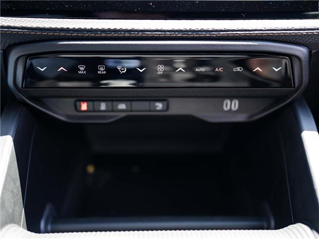 2026 Jeep Cherokee Laredo/Limited (Stk: T208991) in Surrey - Image 16 of 26