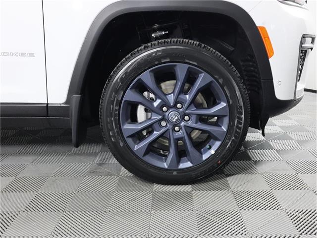 2026 Jeep Grand Cherokee L Base (Stk: 26J134) in Calgary - Image 4 of 21 2026 Jeep Grand Cherokee L Base (Stk: 26J134) in Calgary - Image 4 of 21