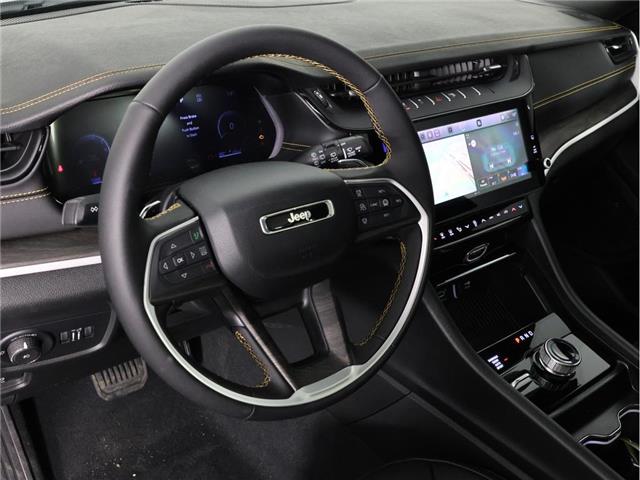 2026 Jeep Grand Cherokee L Base (Stk: 26J134) in Calgary - Image 17 of 21 2026 Jeep Grand Cherokee L Base (Stk: 26J134) in Calgary - Image 17 of 21