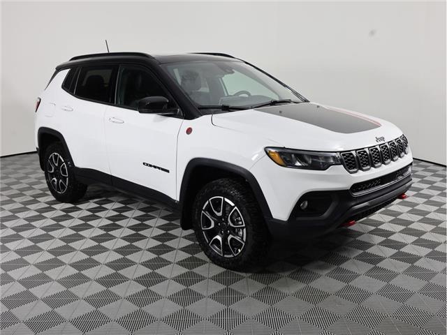 2026 Jeep Compass Trailhawk (Stk: 26J126) in Calgary - Image 3 of 18