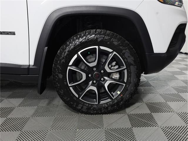 2026 Jeep Compass Trailhawk (Stk: 26J126) in Calgary - Image 4 of 18