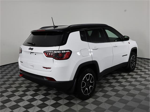 2026 Jeep Compass Trailhawk (Stk: 26J126) in Calgary - Image 6 of 18
