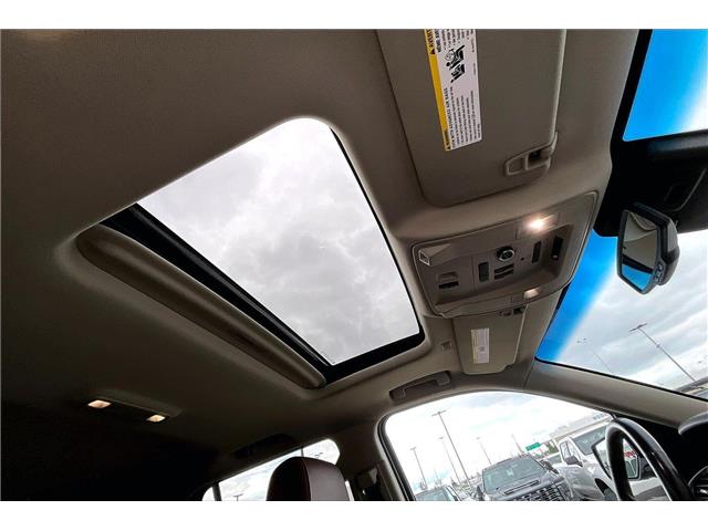 2018 Chevrolet Tahoe Premier (Stk: 20833U) in Calgary - Image 17 of 36