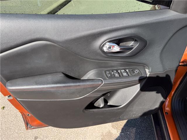 2015 Jeep Cherokee Trailhawk (Stk: 26340A) in London - Image 21 of 23