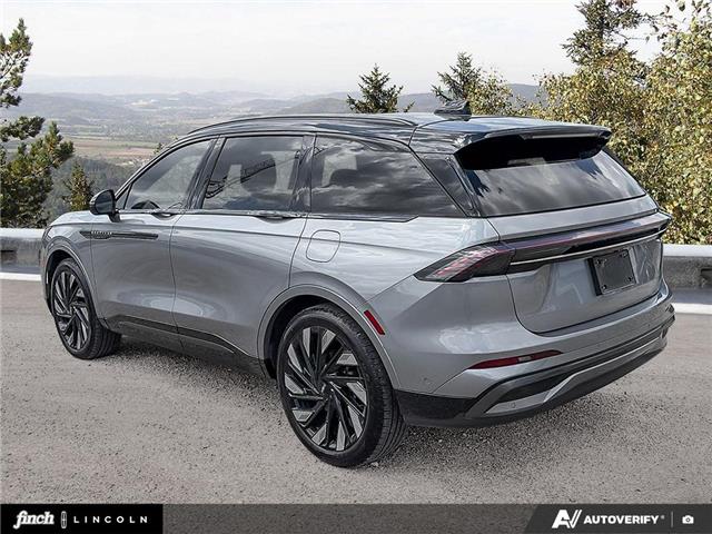 2024 Lincoln Nautilus Reserve (Stk: 5UTT4520) in Sarnia - Image 4 of 24