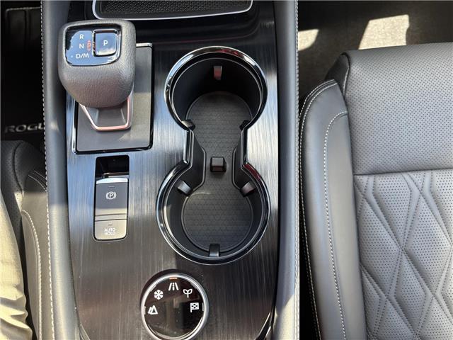 2025 Nissan Rogue Platinum (Stk: P7358) in Brantford - Image 13 of 25